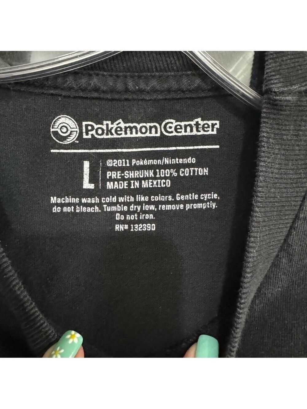 Boy's Pokémon Center 2011 Pikachu Double Sided Graphic Short Sleeve Tee. Size L - Picture 4 of 5